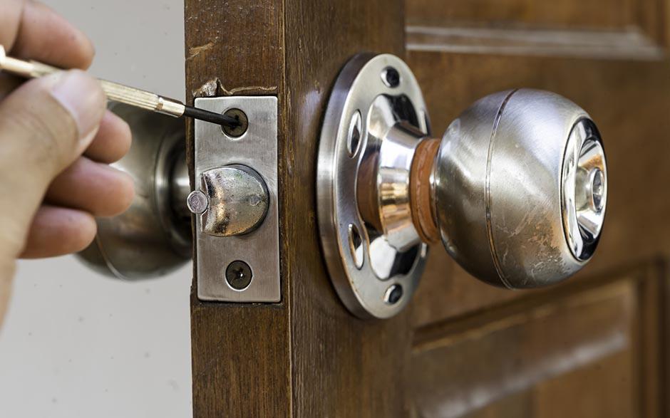 serrure de porte intérieure Plan-de-Cuques